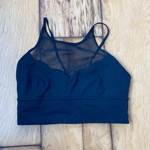 Black Lululemon sports bra